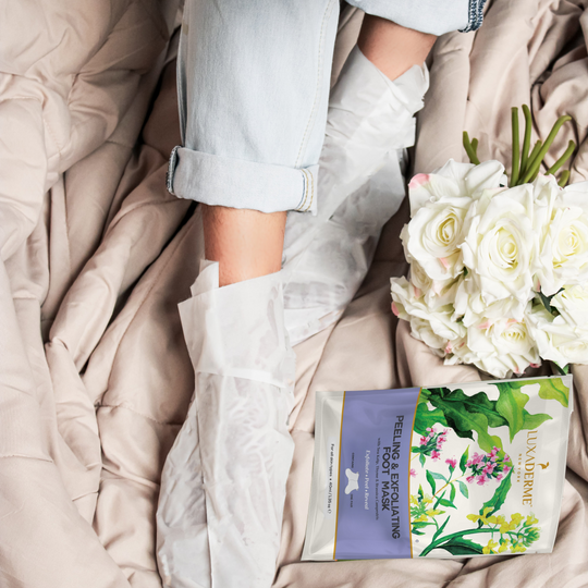 5 amazing ways to spend an hour during your foot peel mask treatment
